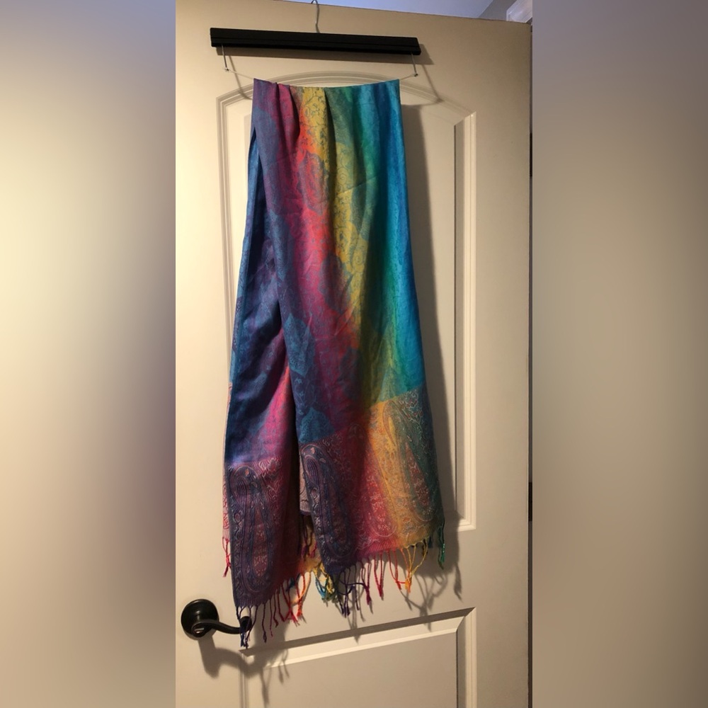 New 100% Pashmina scarf/wrap 69”x27”